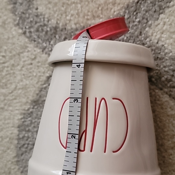 Magenta Rae Dunn flower pot 4.25" off-white w red "cupid" artisan - Picture 5 of 9